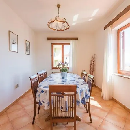 Fuer 8 Personen Ca 120 Qm In Rabac, Istrien Bucht Von Rabac