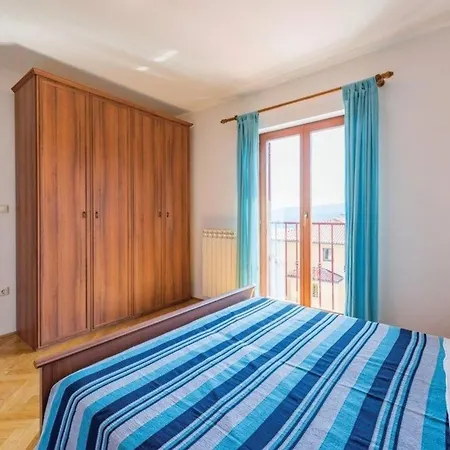 Apartment Fuer 8 Personen Ca 120 Qm In Rabac, Istrien Bucht Von